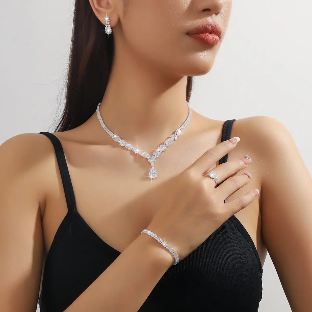 Elarisse Diamond Veil Bridal Set